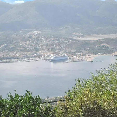 Maison Charmante Avec Vue Sur La Mer, + Cheminee