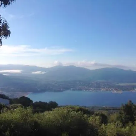 Maison Charmante Avec Vue Sur La Mer, + Cheminee *