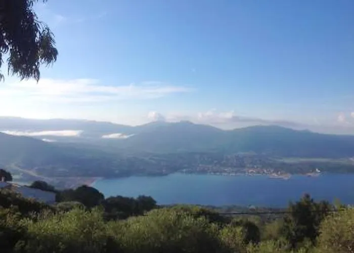 Maison Charmante Avec Vue Sur La Mer, + Cheminee *